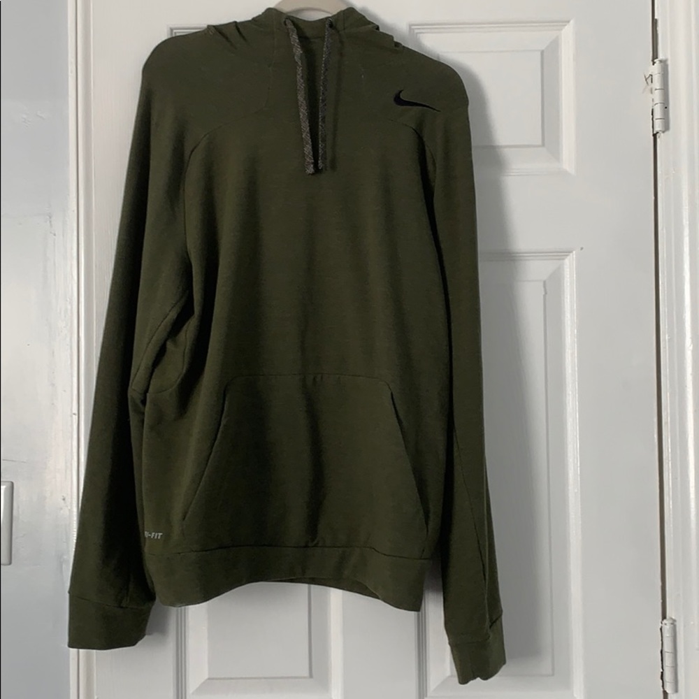 Men’s Nike dri-fit hoodie
